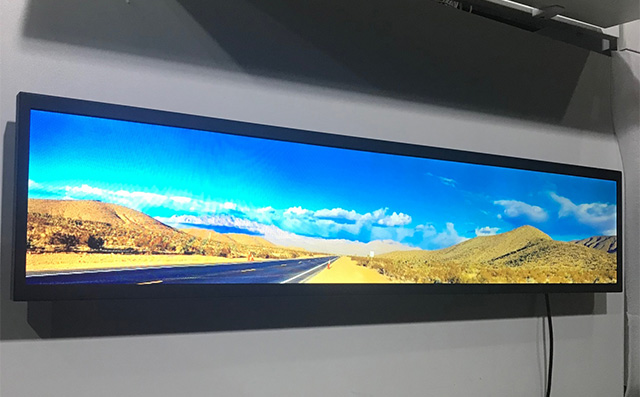 新百胜集团科技壁挂广告机液晶显示屏有安卓和Windows两种系统
